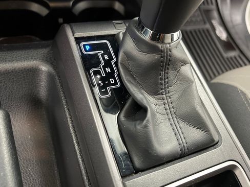 Used 2023 Toyota Tacoma TRD Off-Road image 43