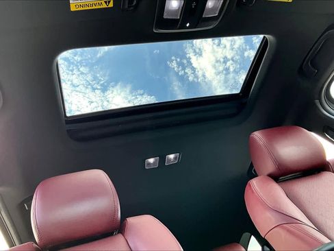 Used 2023 MAZDA CX-9 Carbon Edition image 14