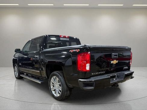 Used 2017 Chevrolet Silverado 1500 High Country image 16
