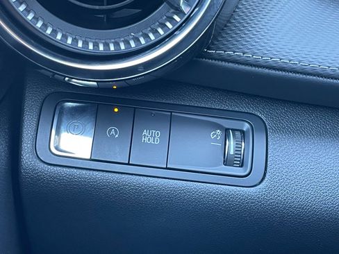 Used 2025 Chevrolet Equinox LT image 14