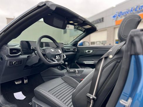 New 2025 Ford Mustang GT Premium w/ GT Performance Package image 24