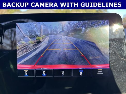 Used 2021 Chevrolet Corvette Stingray Premium Conv w/ Z51 Performance Package image 4