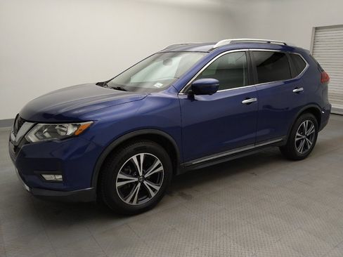 Used 2018 Nissan Rogue SL FWD image 2