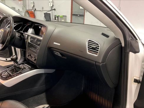 Used 2011 Audi A5 2.0T Premium Plus image 17