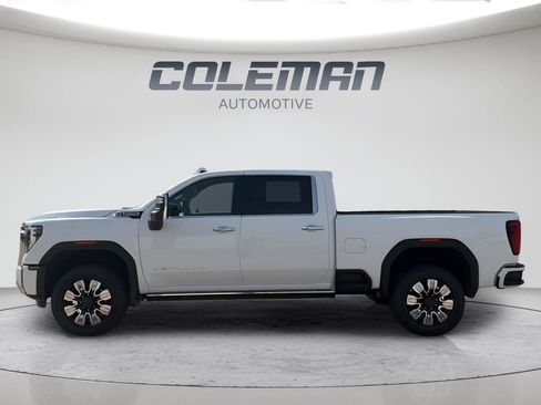 New 2026 GMC Sierra 2500 Denali AWD/4WD image 2