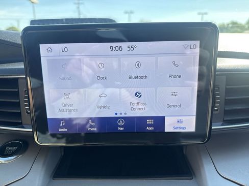 Used 2023 Ford Explorer XLT w/ Equipment Group 202A AWD/4WD image 15
