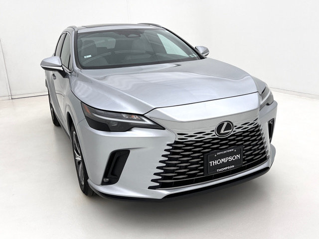 Used 2023 Lexus RX 350 Premium w/ Accessory Package AWD/4WD image 3