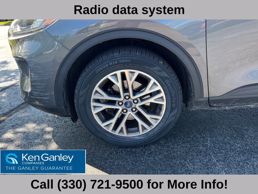 Used 2022 Ford Escape SEL AWD/4WD image 16