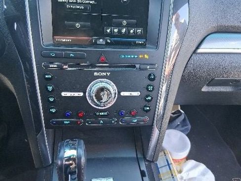 Used 2016 Ford Explorer Sport w/ Equipment Group 401A AWD/4WD image 7