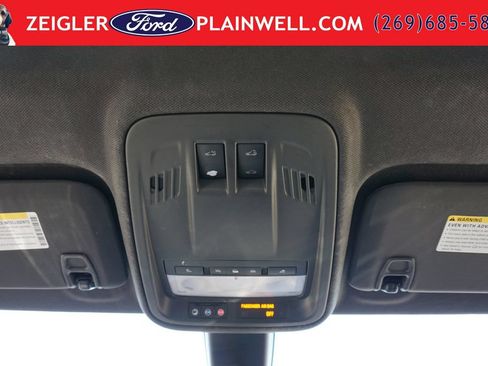 Used 2016 Chevrolet Cruze LT w/ Sun And Sound Package FWD image 29