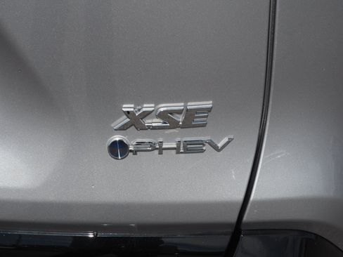 Used 2025 Toyota RAV4 XSE image 25