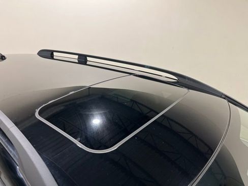 Used 2014 Volvo XC70 T6 image 13