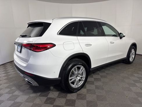 Certified 2025 Mercedes-Benz GLC 300 4MATIC image 6
