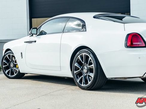 Used 2019 Rolls-Royce Wraith RWD image 61