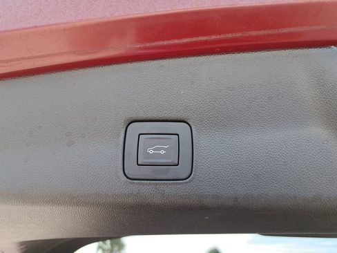 Used 2024 Chevrolet TrailBlazer RS w/ Convenience Package image 7