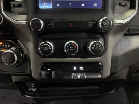 Used 2024 RAM 2500 Big Horn image 22