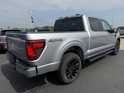 New 2025 Ford F150 XLT w/ Equipment Group 302A MID