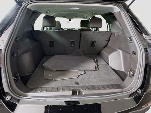 Used 2024 Chevrolet Equinox LS w/ Midnight Edition FWD image 35