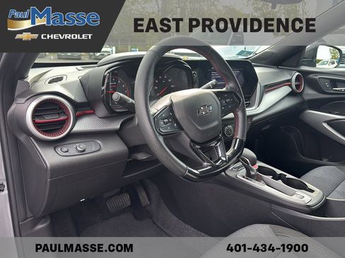 Certified 2024 Chevrolet Trax RS FWD image 10