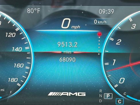 Used 2021 Mercedes-Benz CLA 35 AMG 4MATIC image 39