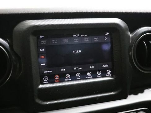Used 2022 Jeep Wrangler Unlimited Sport AWD/4WD image 22