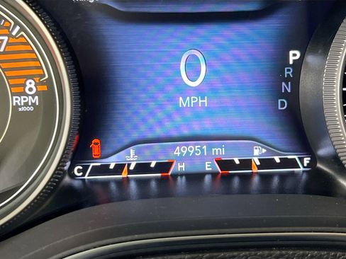 Used 2022 Jeep Cherokee Limited w/ Mopar Interior Package image 12