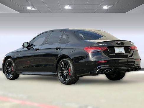 Used 2022 Mercedes-Benz E 53 AMG 4MATIC Sedan image 3