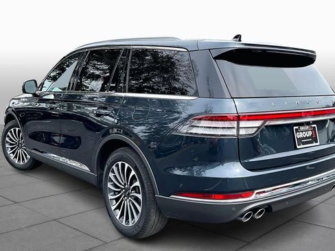 Used 2023 Lincoln Aviator Reserve w/ Equipment Group 201A image 11