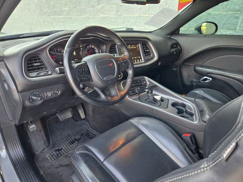 Used 2018 Dodge Challenger GT w/ Blacktop Package AWD/4WD image 13