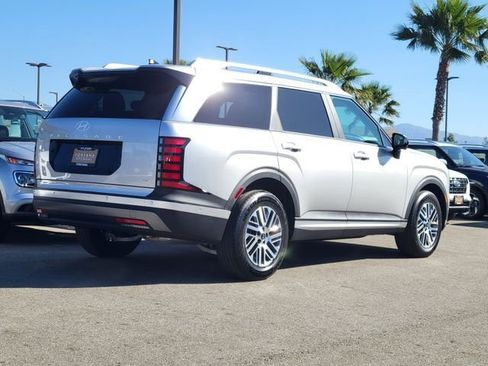 New 2026 Hyundai Palisade SEL image 2