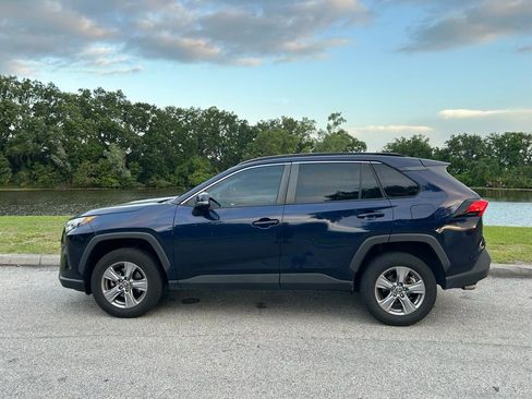 Used 2022 Toyota RAV4 XLE image 2