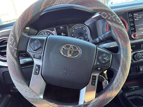 Used 2021 Toyota Tacoma SR5 image 15