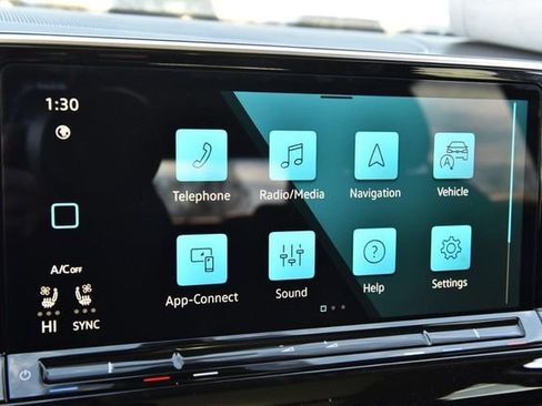 New 2026 Volkswagen Atlas SE image 14