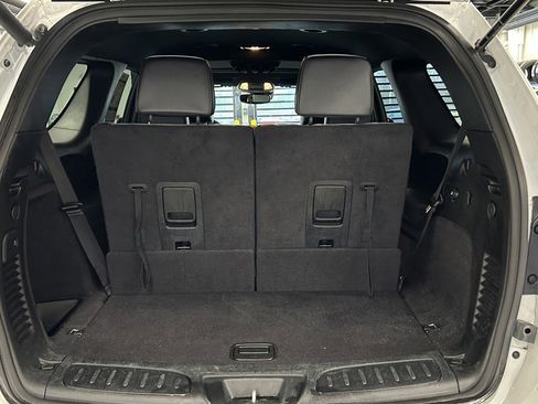 Used 2023 Dodge Durango GT AWD/4WD image 16