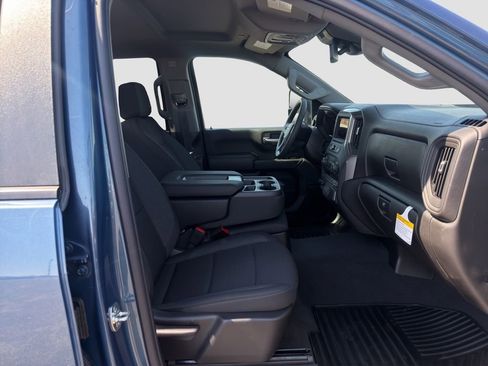 New 2026 Chevrolet Silverado 2500 Custom w/ Custom Value Package AWD/4WD image 34