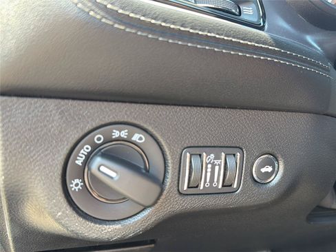 Used 2021 Dodge Challenger R/T Scat Pack RWD image 29