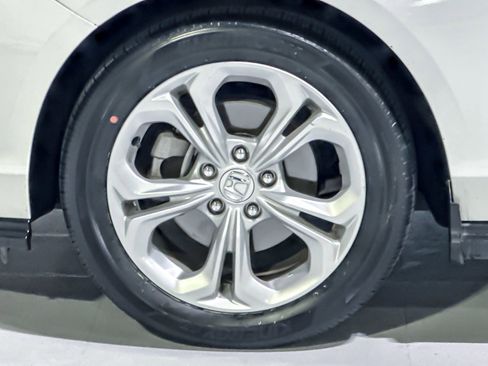 Used 2023 Honda Accord LX image 12