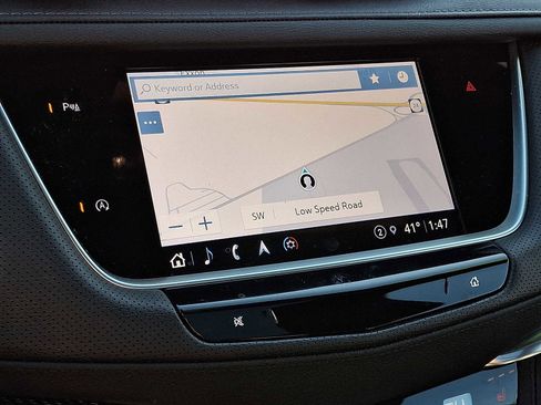 Used 2023 Cadillac XT5 Sportv image 17