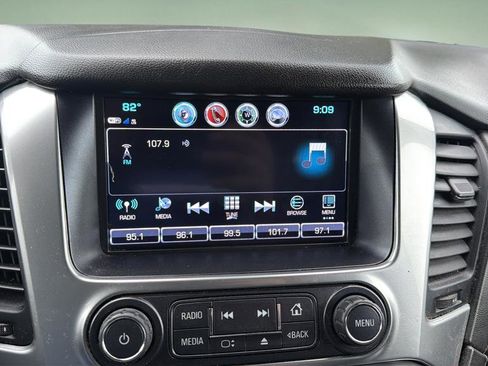 Used 2020 Chevrolet Suburban LT AWD/4WD image 12
