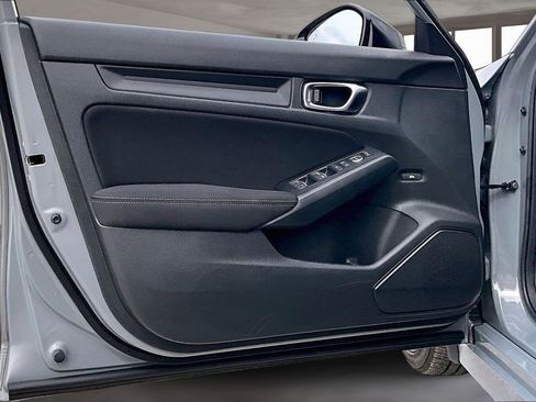 Certified 2025 Honda Civic Sport image 19