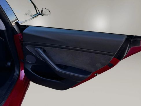 Used 2023 Tesla Model 3 Performance image 16