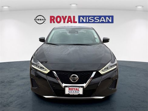 Used 2021 Nissan Maxima 3.5 SV w/ Floor Mat Group image 2