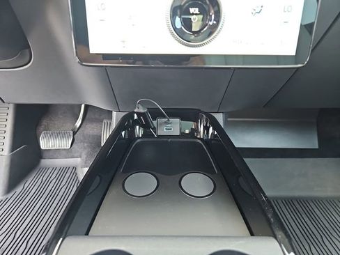 Used 2024 Ford Mustang Mach-E Premium AWD/4WD image 28