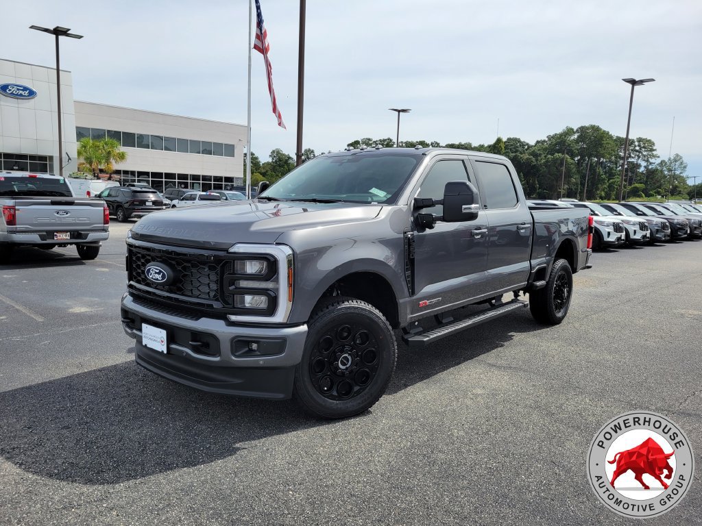New 2027 Ford F350 Lariat w/ Black Appearance Package AWD/4WD image 2