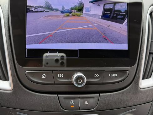Used 2023 Chevrolet Malibu LS w/ Driver Confidence Package FWD image 12