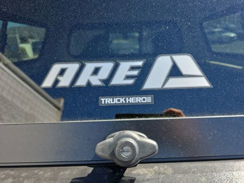 Used 2021 Chevrolet Colorado ZR2 image 13