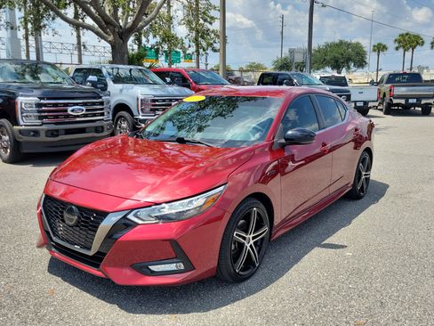 Used 2021 Nissan Sentra SR FWD image 1