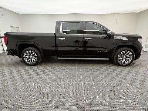 Used 2024 GMC Sierra 1500 Denali w/ Denali Reserve Package AWD/4WD image 9