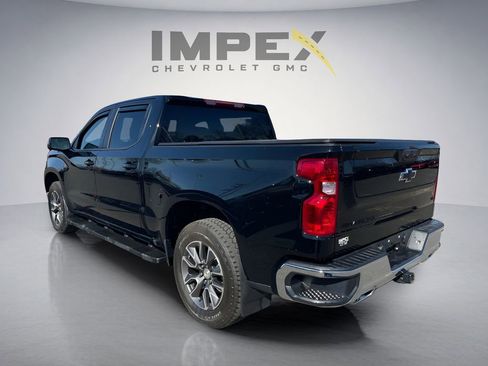 Used 2024 Chevrolet Silverado 1500 LT w/ Z71 Off-Road Package AWD/4WD image 3