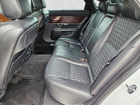 Used 2017 Jaguar XJ L Portfolio image 19
